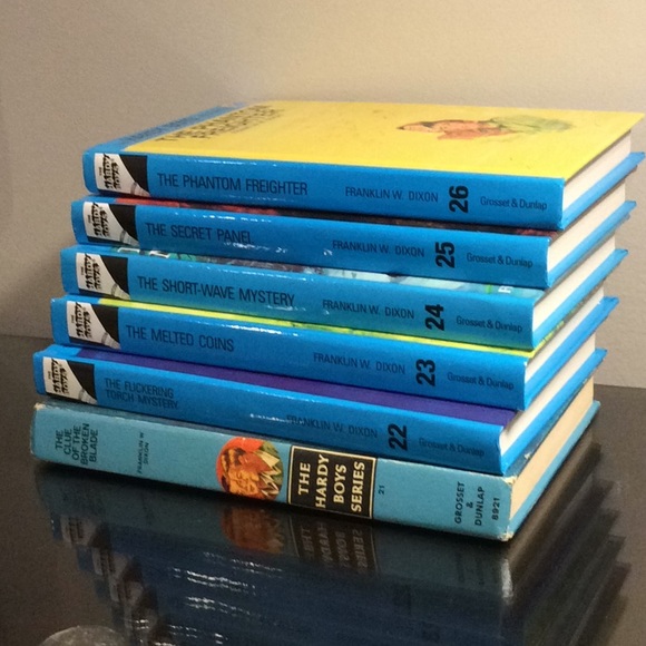 The Hardy Boys Books x6 - Picture 2 of 4